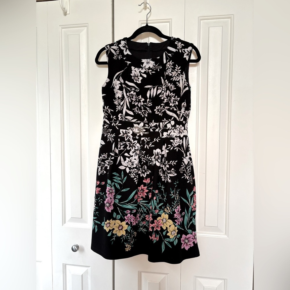 En Focus Studio Black Floral Fit & Flare Dress - Size 10